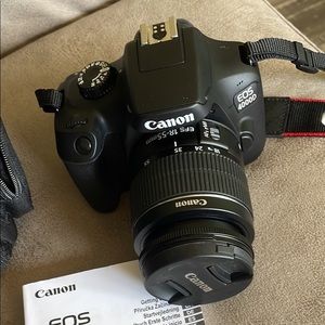 Canon EOS 4000D DSLR